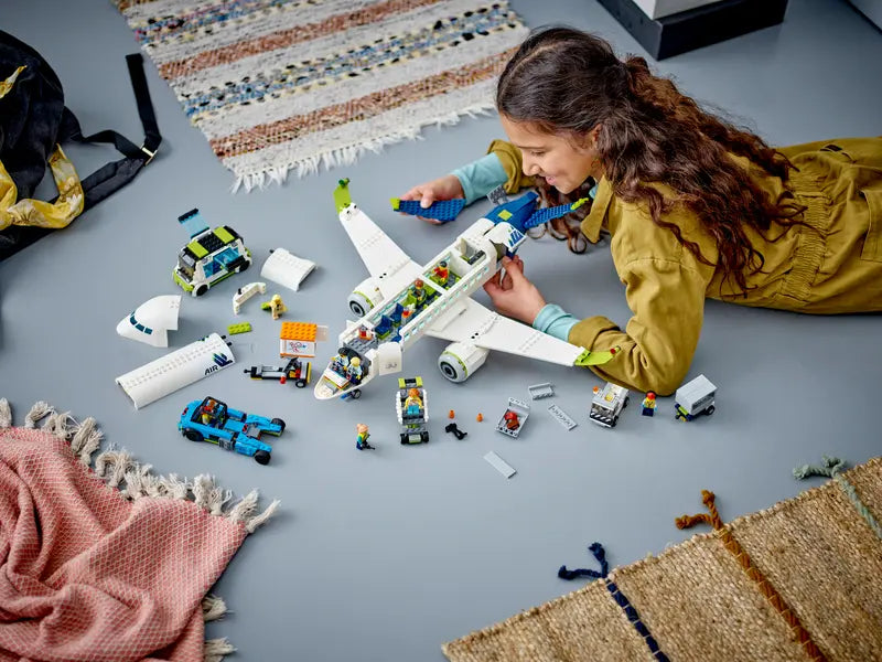 LEGO City: Passenger Airplane