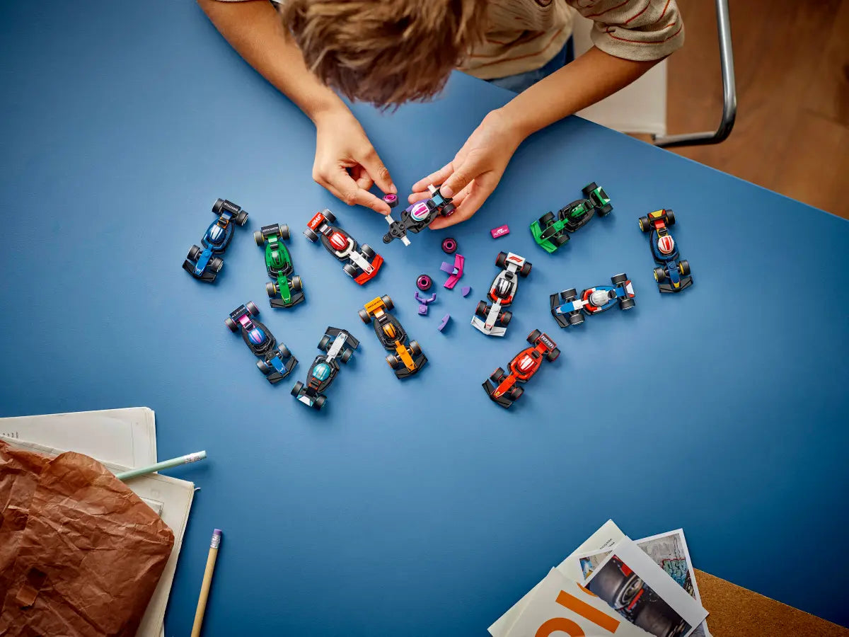 F1® Collectible Race Cars 6 Pack