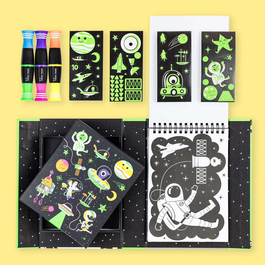 Neon Colouring Set Outer Space