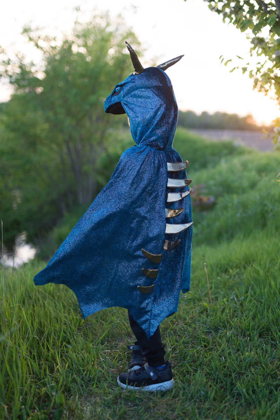 Starry Night Dragon Cape (Size 5-6)