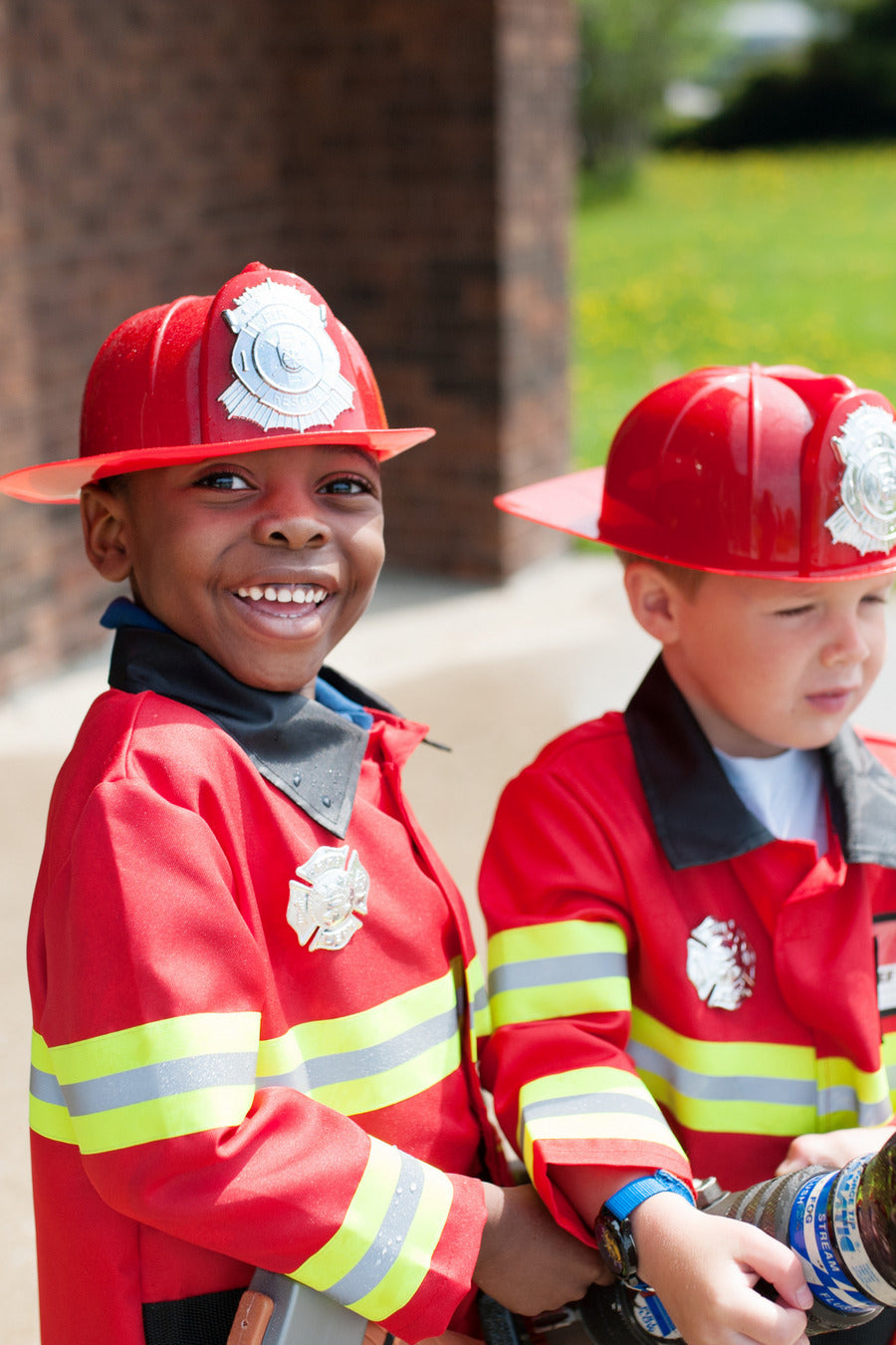 Firefighter with Accessories (Size 5-6)