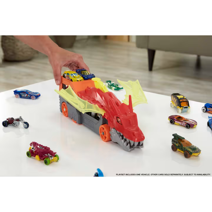 Hot Wheels Dragon Launch