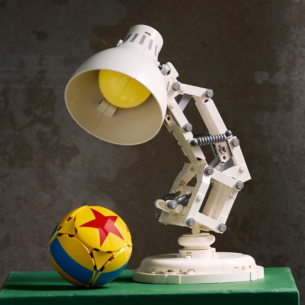 LEGO Ideas: Disney Pixar Luxo Jr.