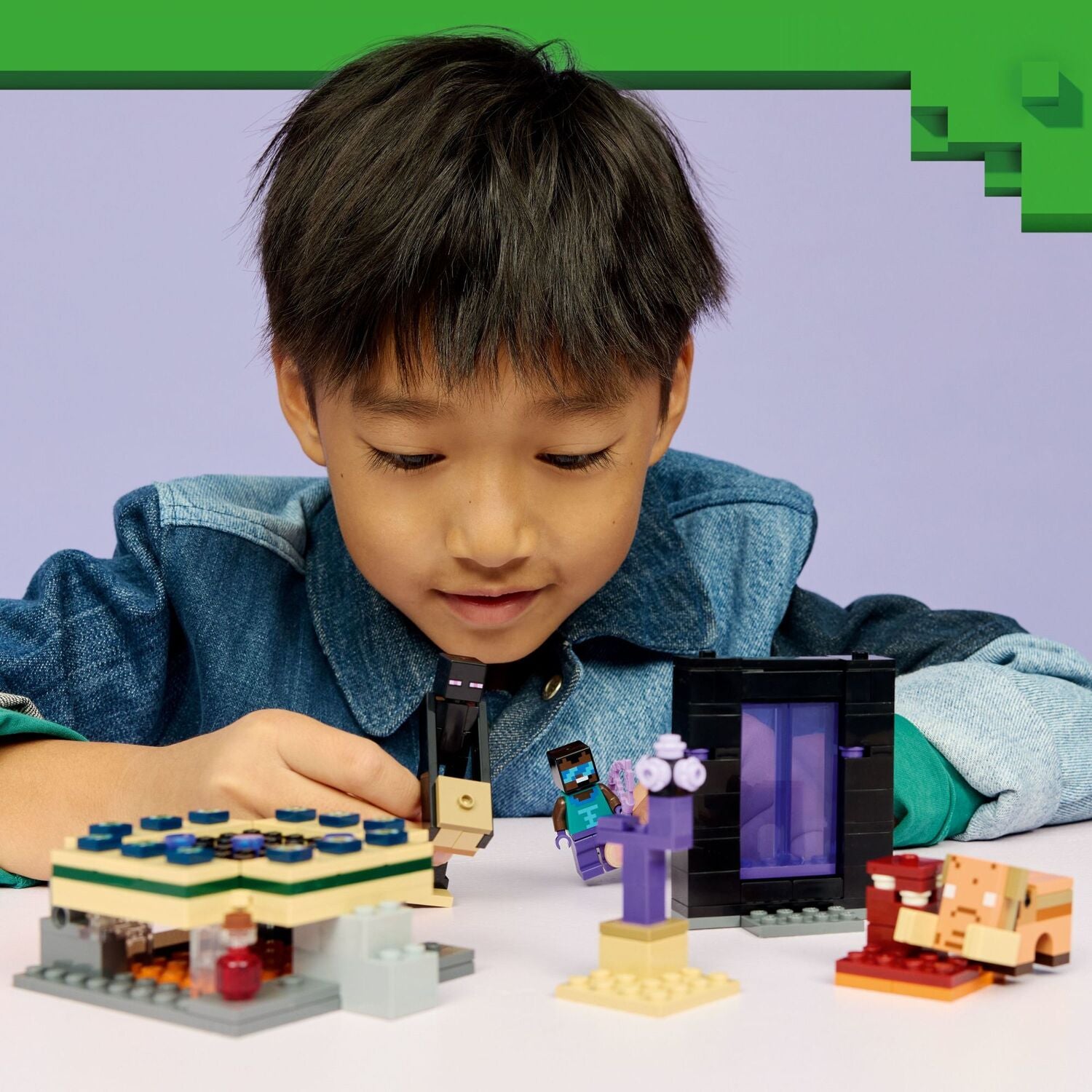 LEGO Minecraft: Nether & End Portal Journey