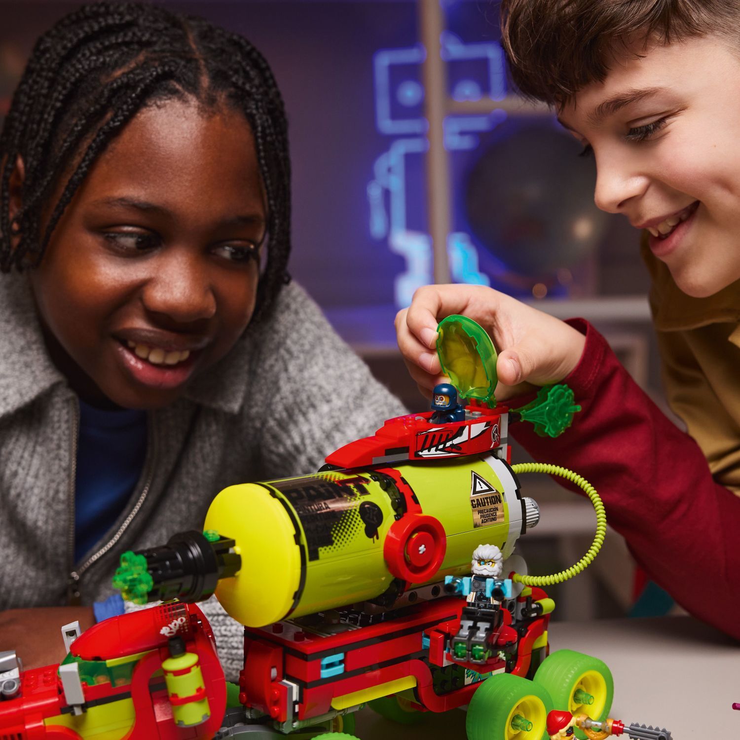 LEGO DREAMZzz: Mateo's Spray Paint Truck