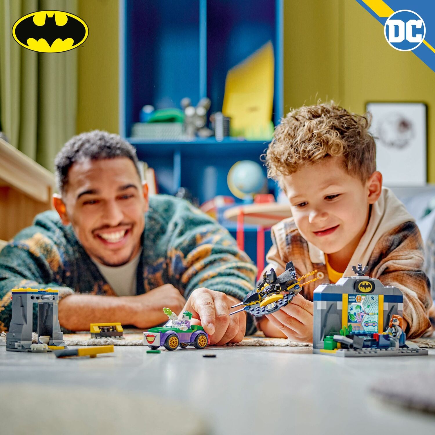 LEGO Super Heroes DC: The Batcave™ with Batman™, Batgirl™ and The Joker™