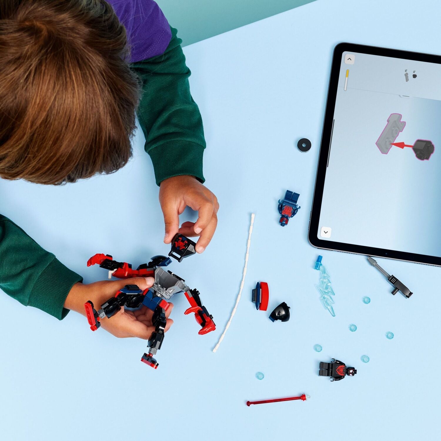 LEGO Super Heroes Marvel: Miles Morales Mech vs. Spider-Man 2099