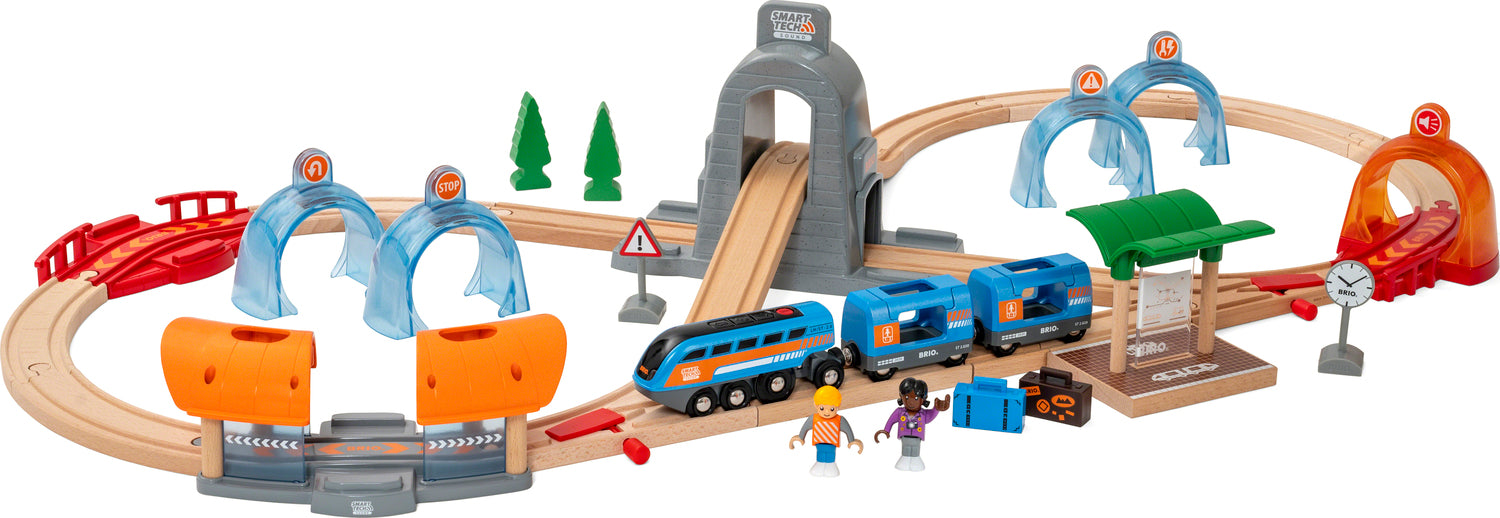 BRIO Smart Tech Sound Action Tunnel Travel Set