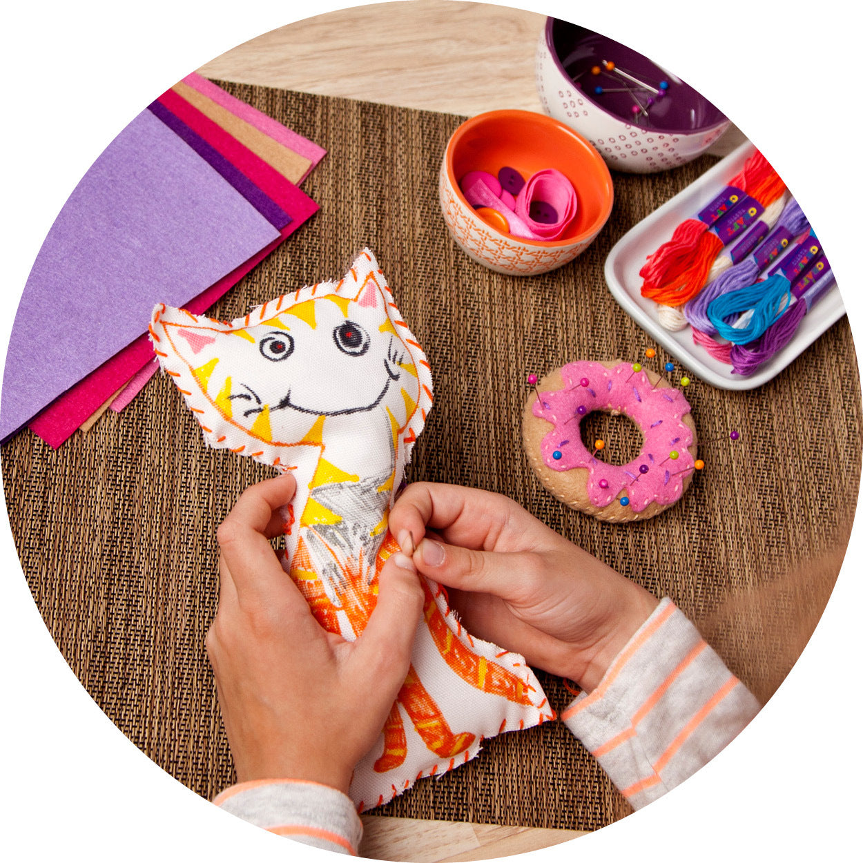 Craft-tastic Learn to Sew Kit