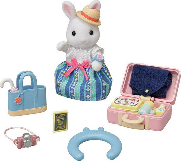 Calico Critters Weekend Travel Set - Snow Rabbit Mother